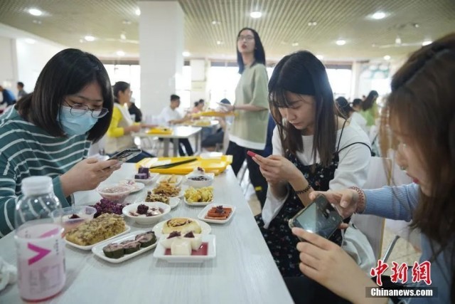 雲南大學食堂推出