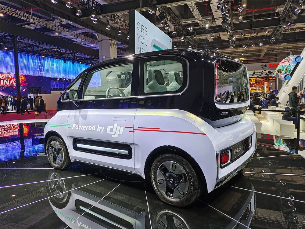 2021上海车展中文名奇遇新宝骏kiwiev正式亮相