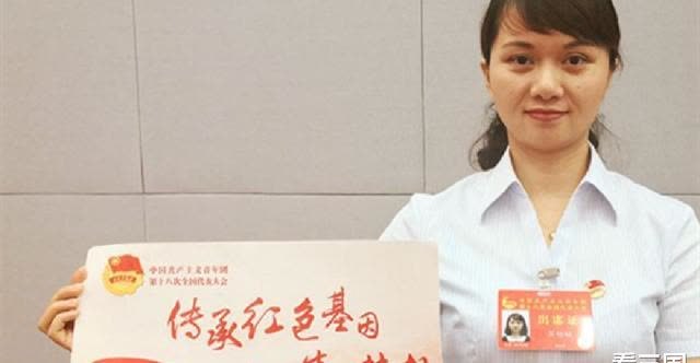 大眼睛女孩苏明娟现状如何如今家庭事业双丰收官至副厅级