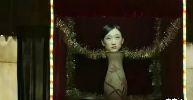 江湖骗术"花瓶姑娘":没有四肢,离开花瓶就会死,怎么做到的?