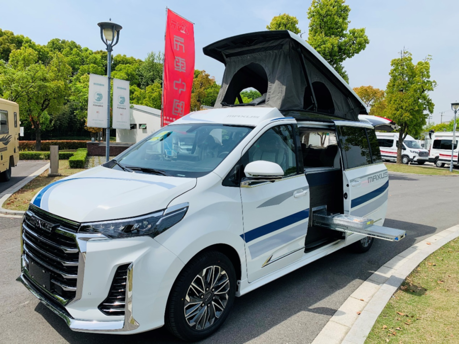 能通勤能下地库你们要的最小房车来了大通g20白领用户首选车型