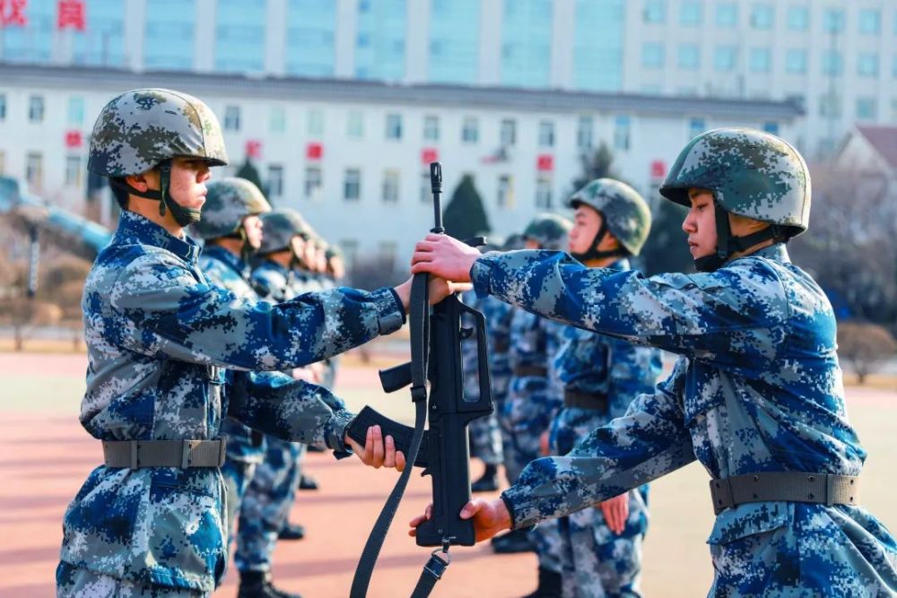 公安部警卫局警卫队图片