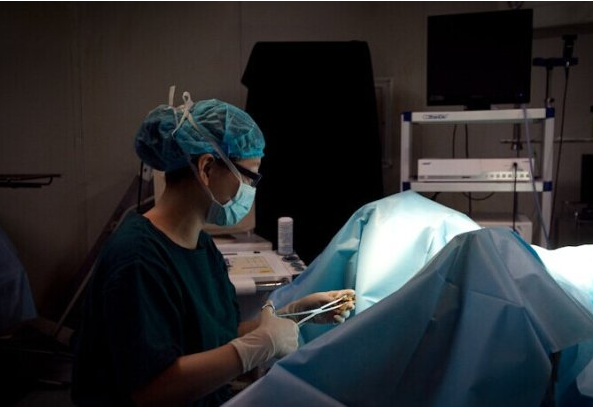 怀孕本身就是会导致身体上面的非常多的变化,女性流产又被称为是小产