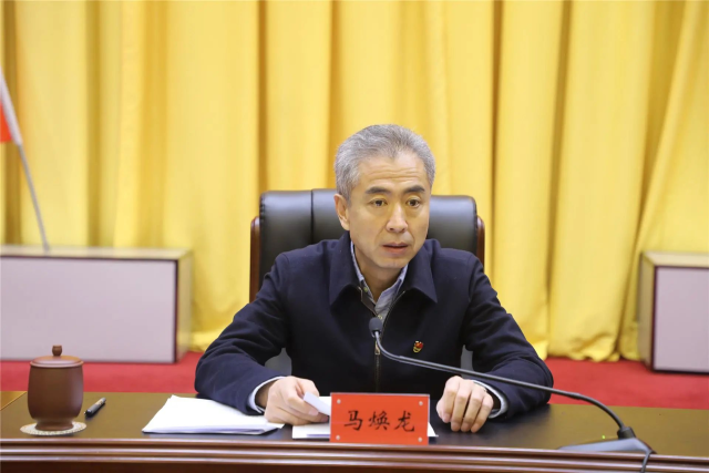 马焕龙指出,当前,政法队伍教育整顿已经进入查纠整改阶段,各项工作