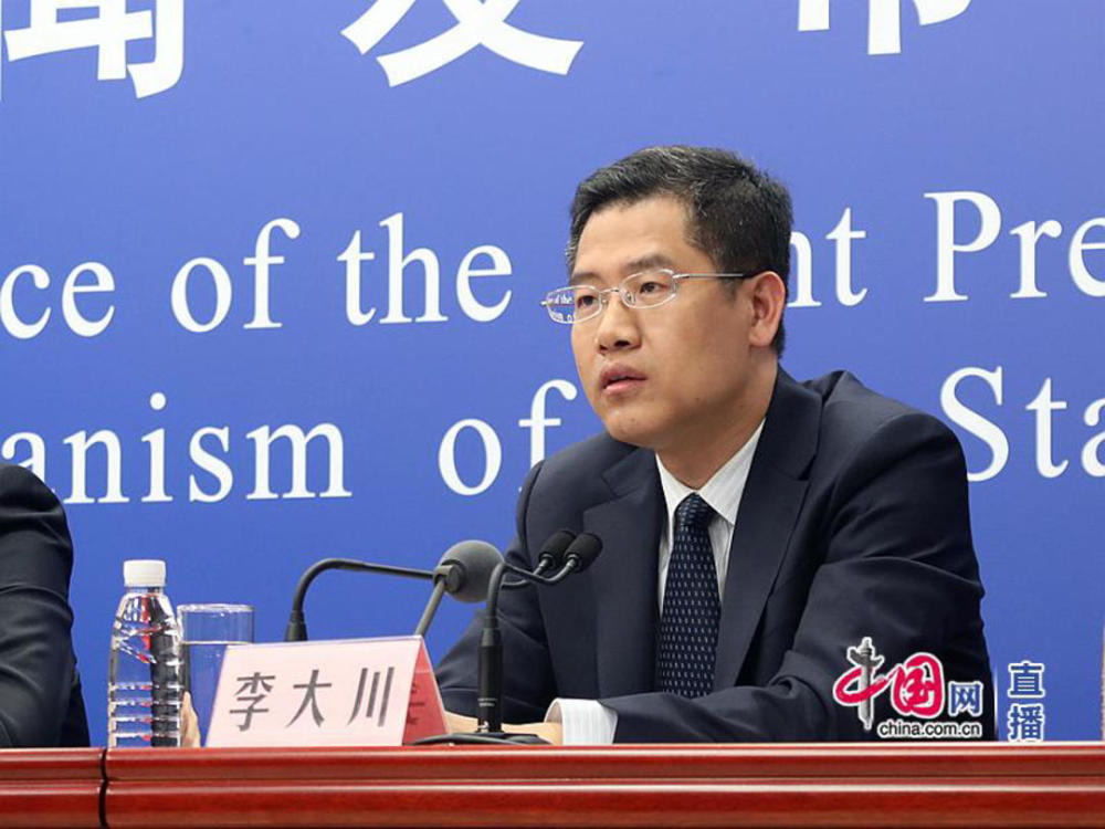 李大川还指出,抗体检测在疑似病例诊断和确诊病例诊断里都有一些描述