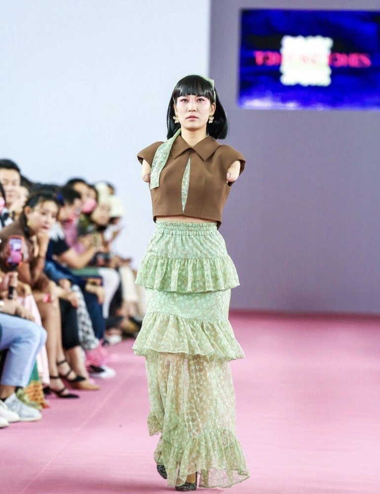 断臂女孩雷庆瑶如果美有段位那我一定是最高级的那种