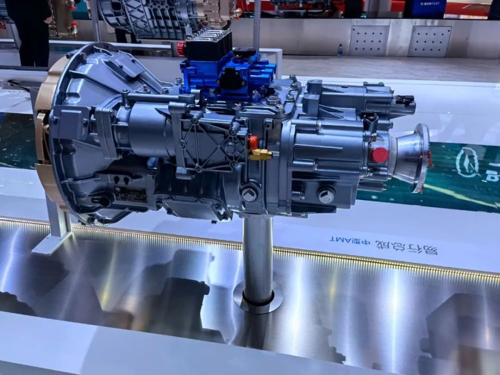 车与特种车等市场,法士特推出了8挡易行f8jz95cm与f8jz130am变速箱,主