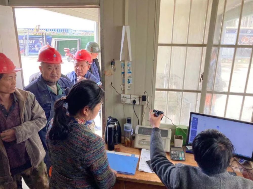 智工建智慧工地云平台落地嘉兴_腾讯新闻
