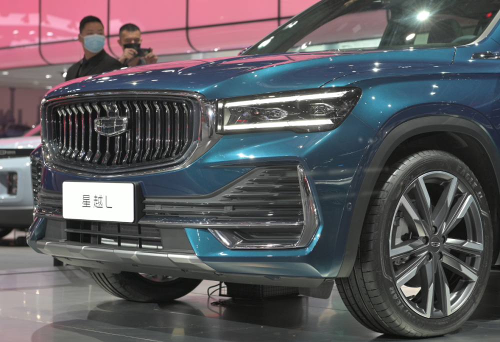 星越l亮相上海车展内外全面升级驾乘空间宽敞舒适