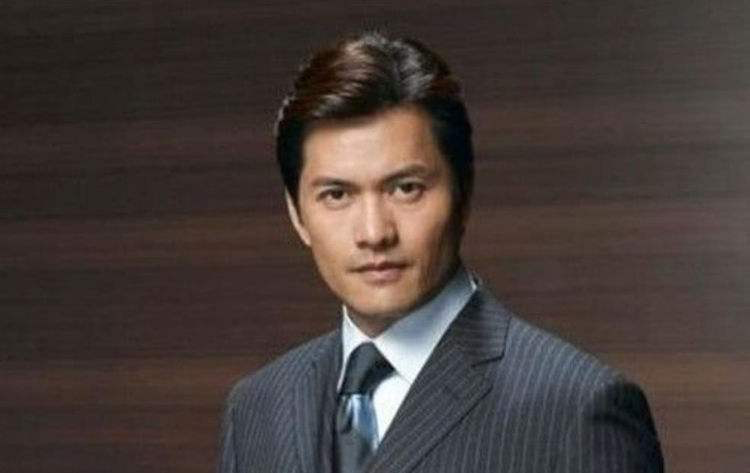 越南帅哥明星排行榜_越南帅哥警察在网络走红,超高颜值犹如中国明星,人气越来越高(2)