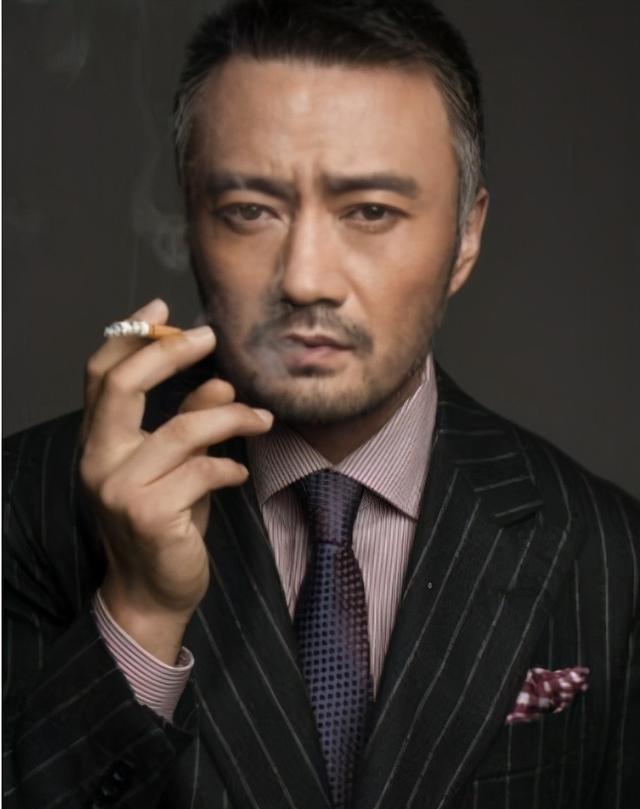 金牌绿叶曹卫宇比起同乡同学李亚鹏不红的他才是人生赢家