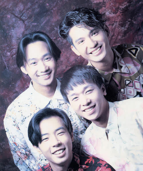 1993年他拉着黄家驹从高空坠落黄家驹抱憾早逝他却风光至今