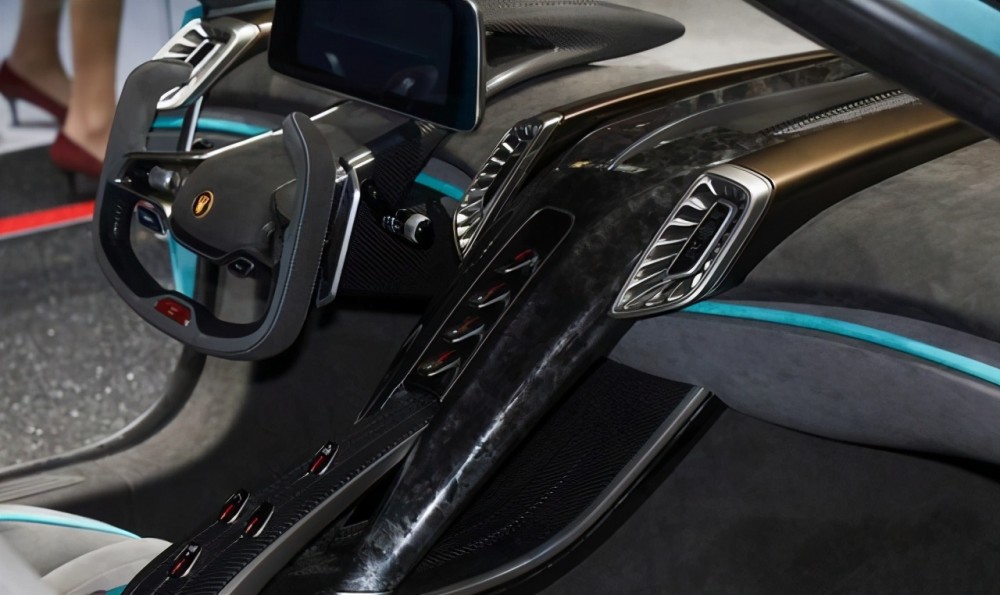 中国人的跑车红旗s9量产版发布百公里加速仅需19秒