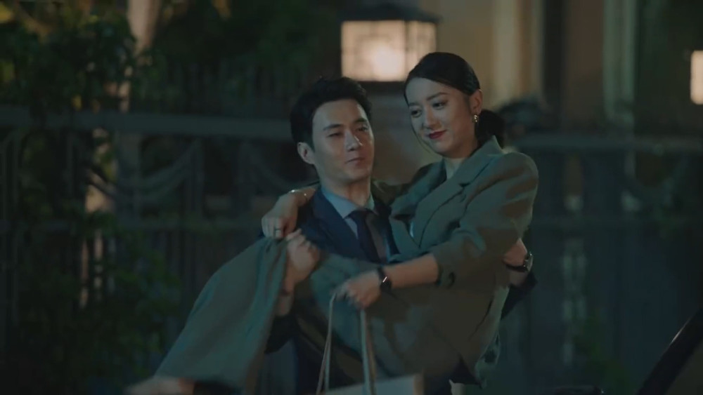 苏北险遭车祸被顾岩救下