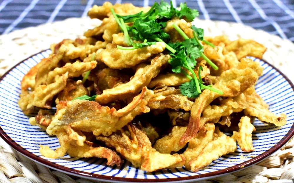 比肉还香的炸蘑菇做法原来这么简单外酥里嫩鲜香可口