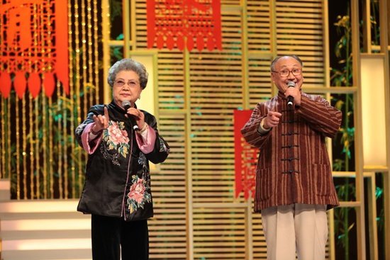 5对梨园伉俪,爱情故事比戏台上更动人,曲素英对钱浩梁始终不离不弃