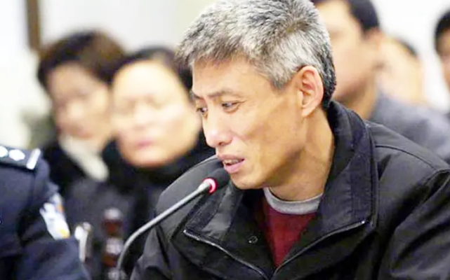 东北著名的悍匪乔四曾占有24位女明星狠起来了自己都不放过