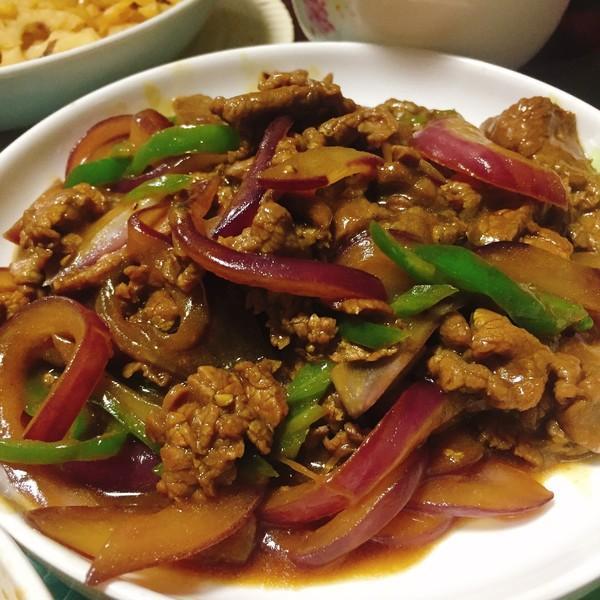 让你家小孩长得又高又壮的一道"洋葱炒牛肉"分享给大家