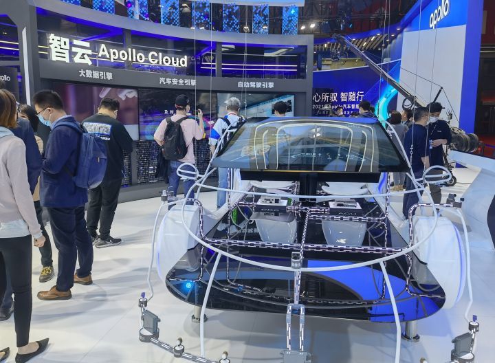 如何评价华为上海车展自动驾驶的表现