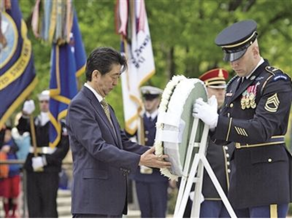 安倍拜鬼为什么菅义伟没去