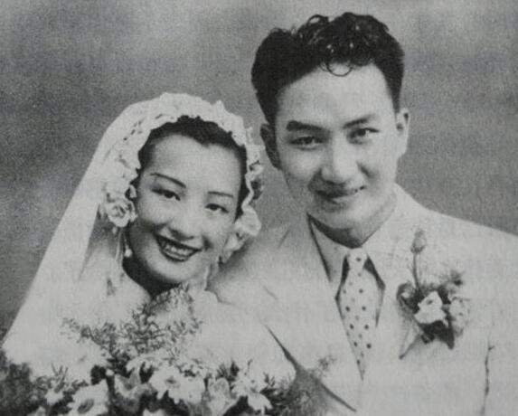 民国美女排行_民国十大美女排行榜,第一的她让徐志摩写下了经典的《再别康桥》