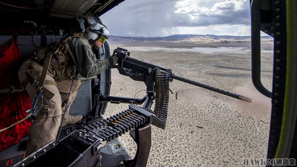 咆哮的gau-21大口径舱门机枪 解读"骑士鹰"直升机武器配置细节_腾讯
