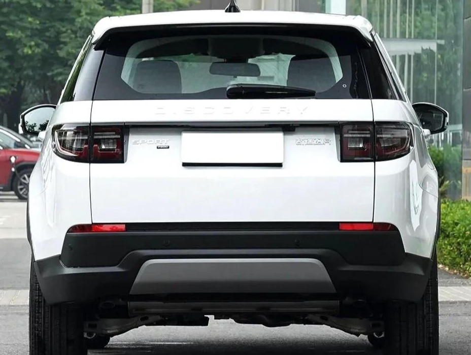 2.0t全时四驱,30多万元路虎发现运动家庭版,性价比如何