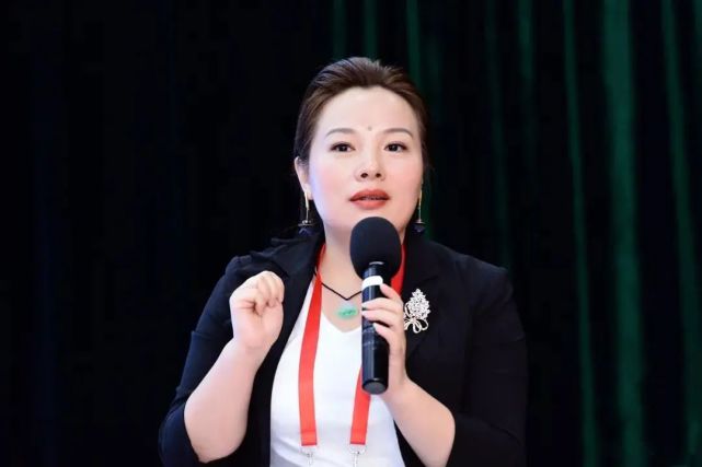 广东卫生经济学会医共体分会常务副会长兼秘书长任妮娜携手院士团队