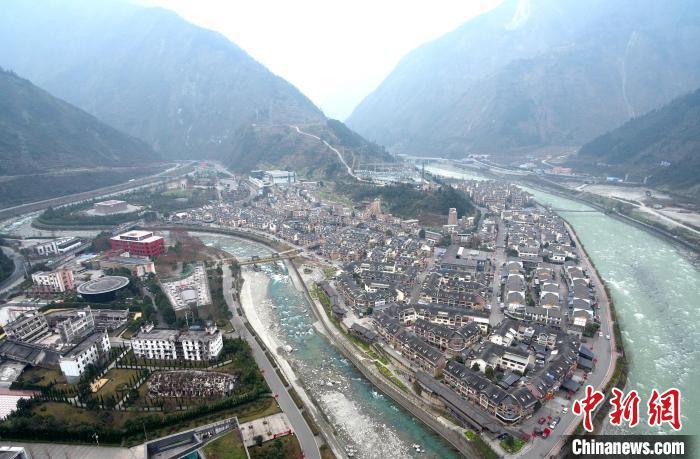 汶川走出地震陰霾 