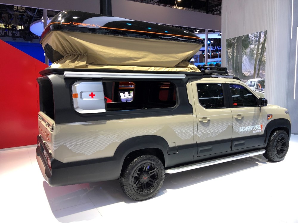 五菱征途作为青春型皮卡,它的改装潜力和可拓展性是非常优秀的,原厂