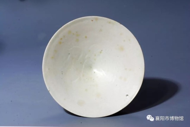 襄博文物 青白釉划花瓷碗 腾讯网
