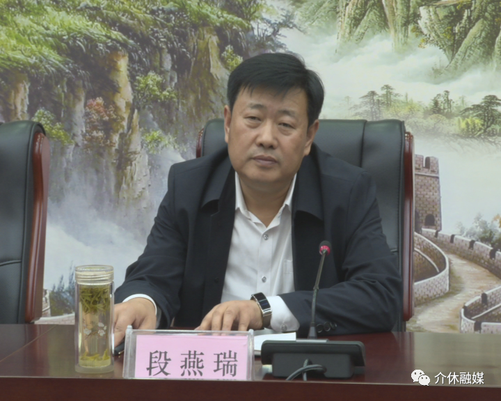 省交通厅调研组在我市调研