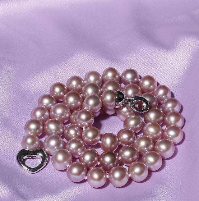 珍珠最不值钱的颜色(珍珠能戴多少年就废了)