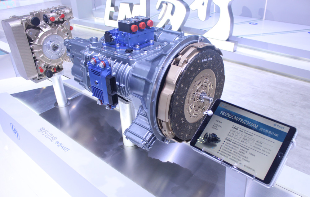 法士特上海车展放大招轻中重卡自动挡全都有