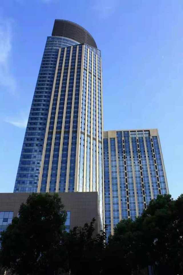 献礼建党百年嘉兴希尔顿大酒店今日落成