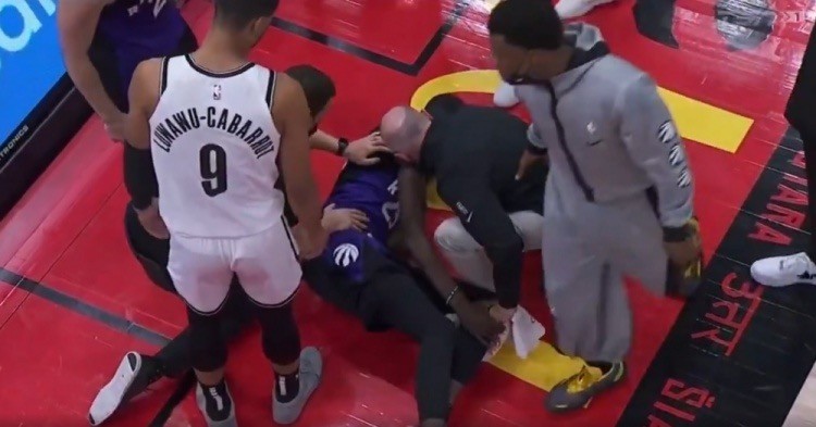 NBA伤病潮，一天伤了3人！1人赛季报销，东部黑马遭重击