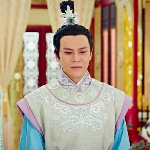 李成器为何主动把皇位让给弟弟