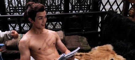 长歌行草原猛男团观影会吴磊为一场戏健身四个月