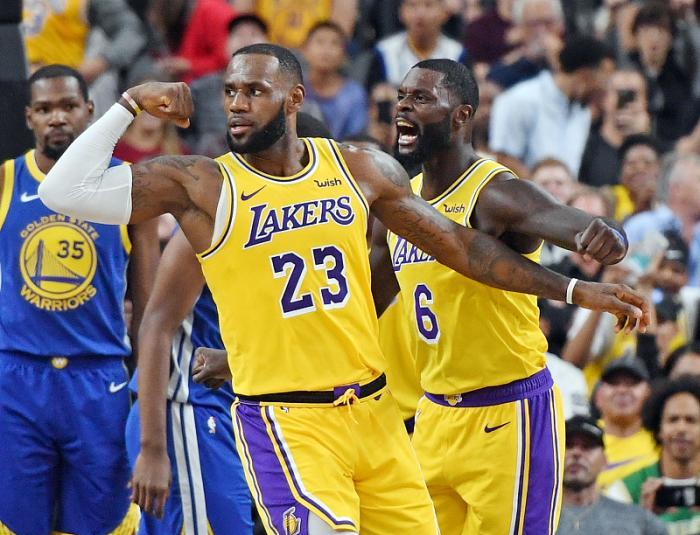 阿德退役，詹姆斯哈登无限期休战？本赛季的NBA太戏剧性