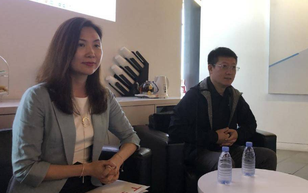 央视出身为跳板特斯拉副总裁的美式傲慢陶琳不妥协底气何在