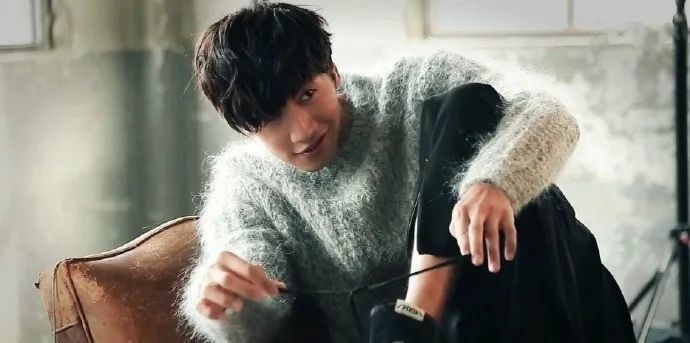 来源: 李光洙吧官博lkscn  金钟国kjkchina后援会 免责声明:本文来自