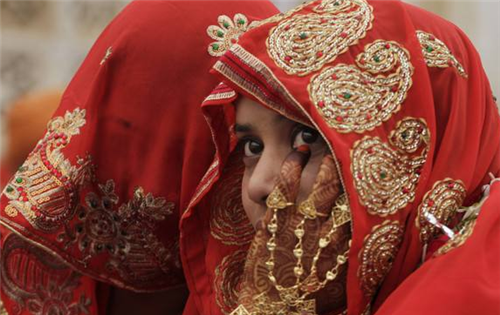 古印度另类童婚习俗60岁老头娶7岁女孩最小出嫁年龄仅4岁
