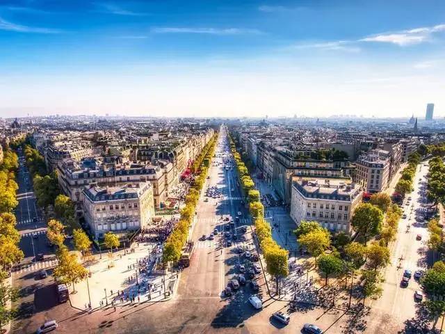 5亿欧元重建的香榭丽舍大道,是一条什么样的传奇大道?_腾讯新闻