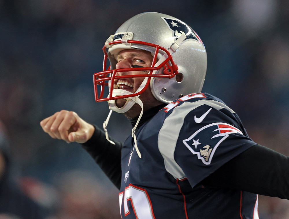 布雷迪不满联盟新规 "为什么大家不都穿白板球衣?"_腾讯新闻