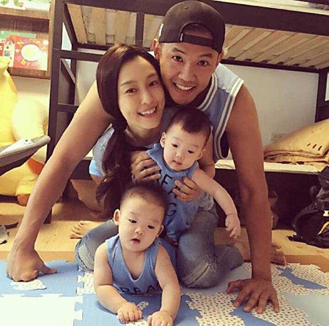 黑人曝范玮琪读时尚硕士班 网友质疑其学历 不是哈佛才女吗 腾讯新闻