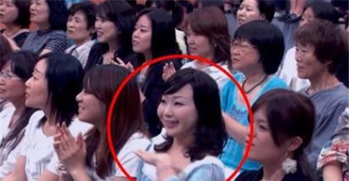 日本诡异歪头姐,扭曲颈部令人脊背发凉,难道当年的传说是真事?