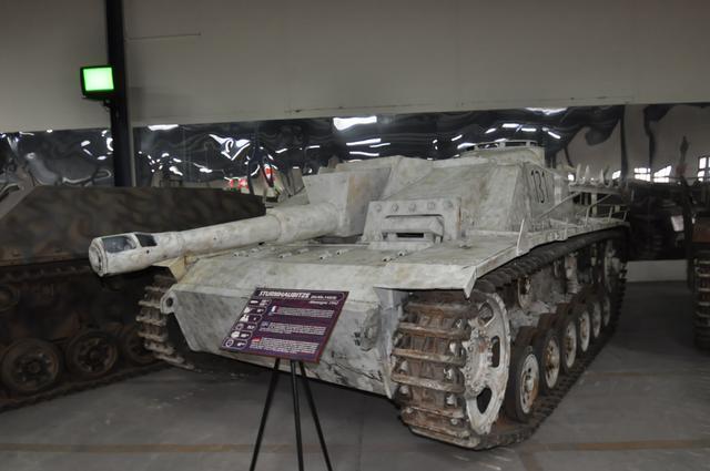 二战三突子的进化版本:105毫米自行榴弹突击炮,曾围困列宁格勒