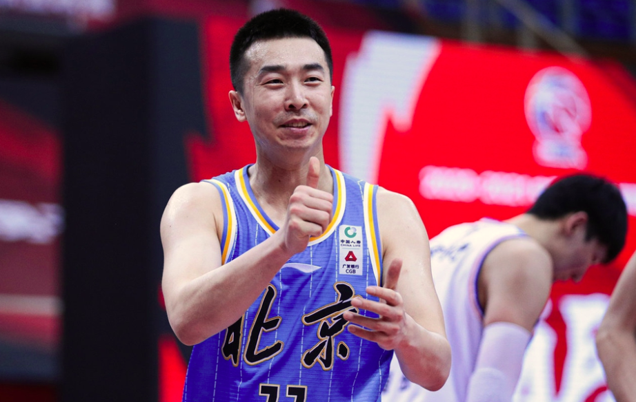 王骁辉谈遭遇网络暴力曾一度想退役球迷调侃心动不如行动