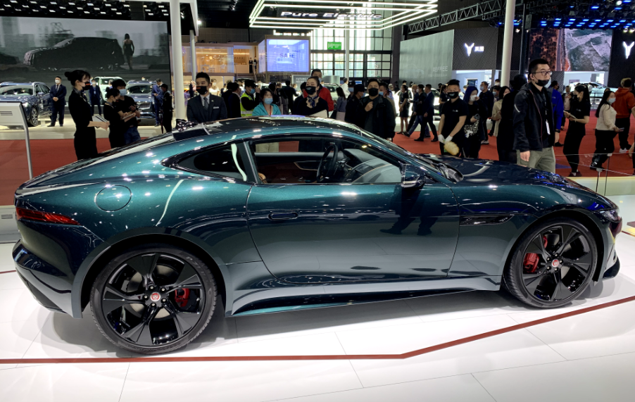 捷豹ftype刚柔并济以运动为灵魂的英伦绅士能否再现辉煌