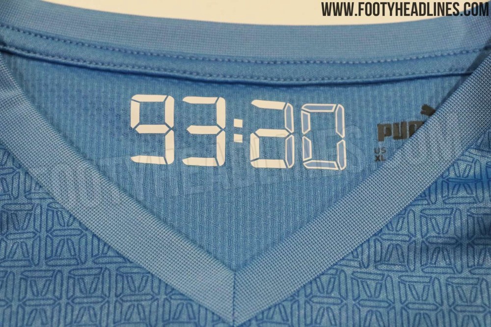 曼城2021/22赛季主场球衣曝光_腾讯新闻